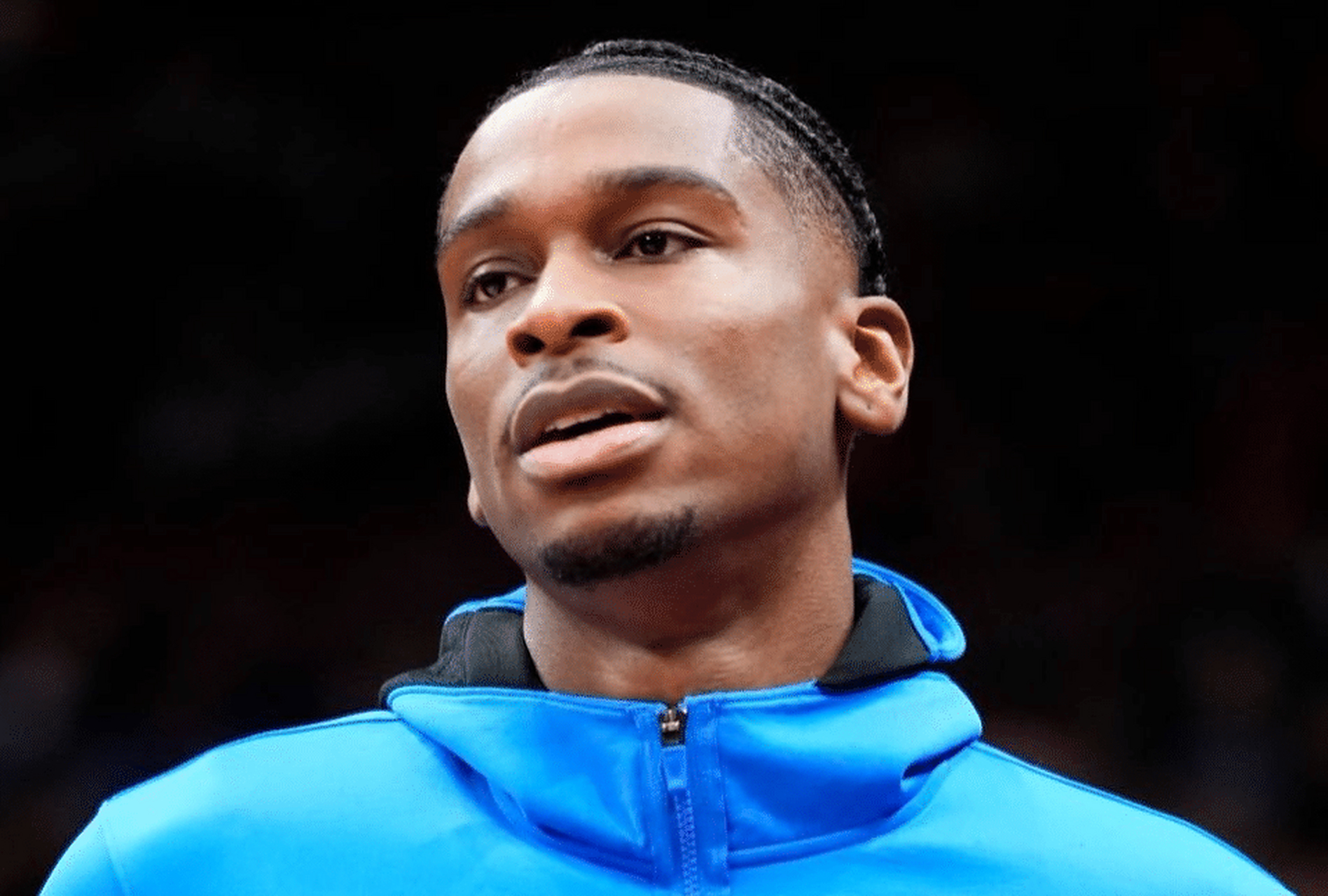 鹈鹕队员拍手庆祝莫兰特绝杀 鹈鹕队员拍手庆祝莫兰特绝杀